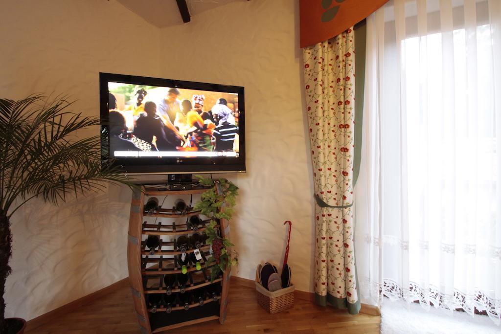 Luxus Appartement Schwarzwald Bei Freiburg 4 Schlafzimmer Sauna Sölden Camera foto